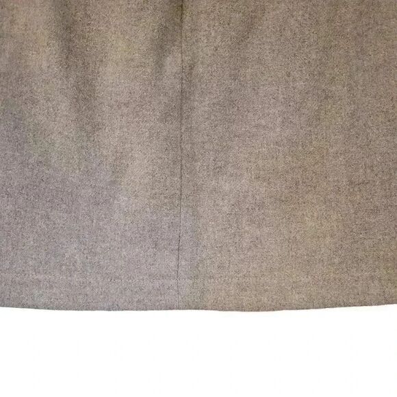 J. Crew Women's Oatmeal Wool/Viscose Lined Straight Pencil Mini Skirt - Picture 8 of 11